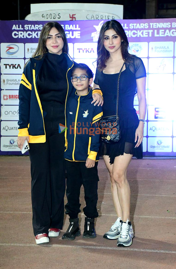photos tiger shroff shilpa shetty mouni roy raj kundra arjun bijlani and others attend the the opening match of all star tennis ball cricket league in bandra 19