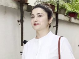 Prachi Desai Spotted at Saar Café in Bandra