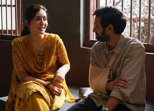 Raashii Khanna drops fun BTS videos from The Sabarmati Report sets; from binge eating to candid shots, watch