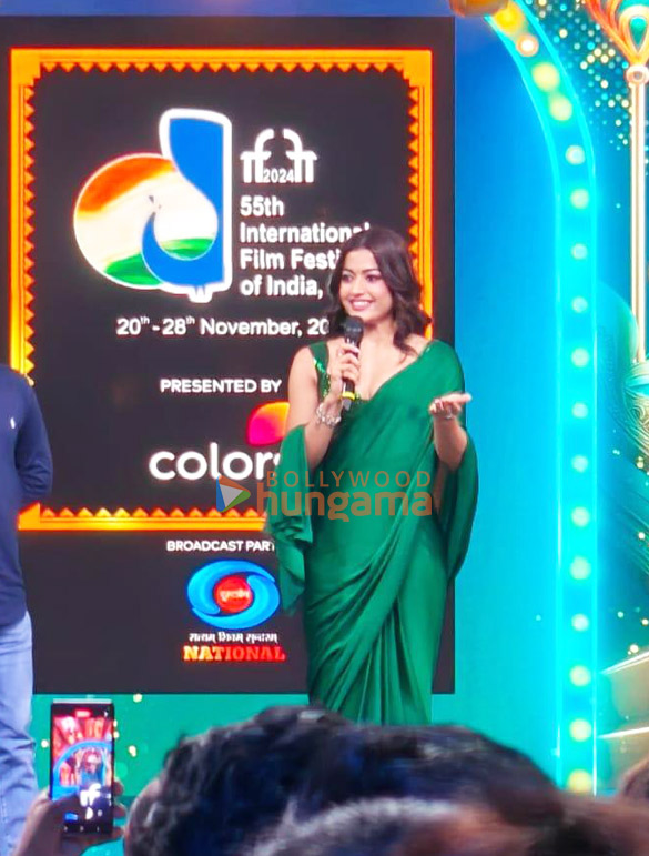 shriya saran rashmika mandanna vikrant massey pratik gandhi and others walk down the red carpet at the closing ceremony of iffi 20 7