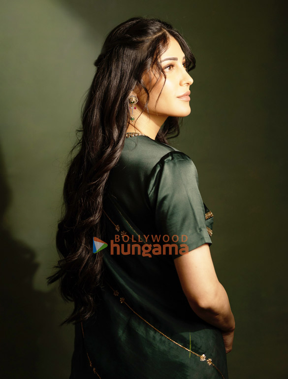 shruti haasan 17 4