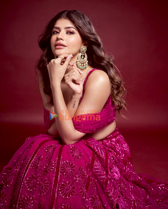 anjini dhawan 2 22