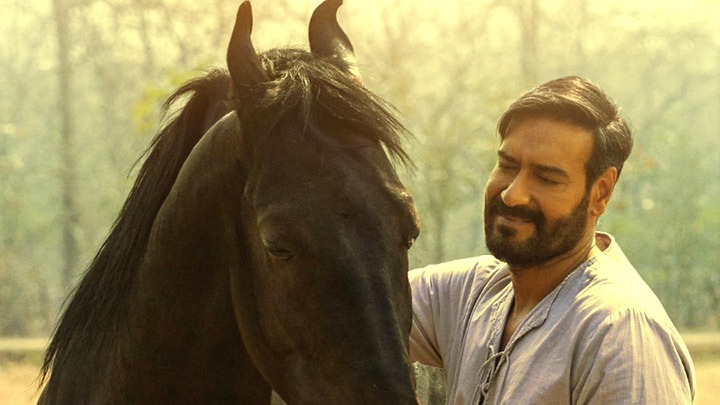 Azaad Hai Tu | Azaad | Ajay Devgn & Aaman Devgan