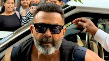 Lord Bobby spotted in Juhu! Bobby Deol