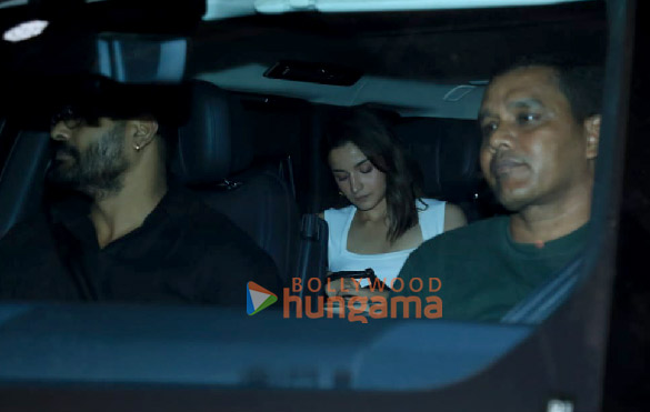 Photos: Alia Bhatt, Sidharth Malhotra, Karan Johar and others snapped at Aarti Shetty’s Christmas bash Photos: Alia Bhatt, Sidharth Malhotra, Karan Johar and others snapped at Aarti Shetty’s Christmas bash