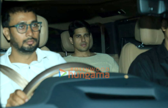 photos alia bhatt sidharth malhotra karan johar and others snapped at aarti shettys christmas bash 2