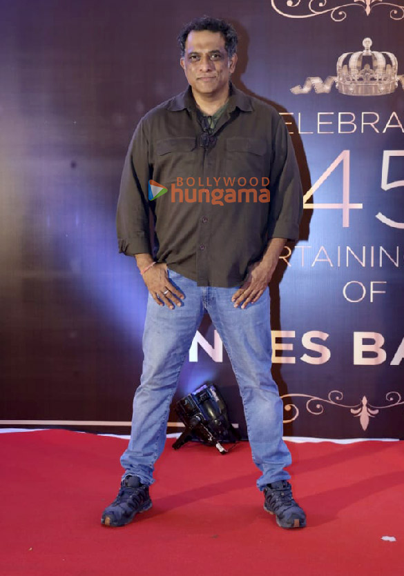photos anees bazmee celebrates 45 years in the industry with bhushan kumar kartik aaryan and others 16