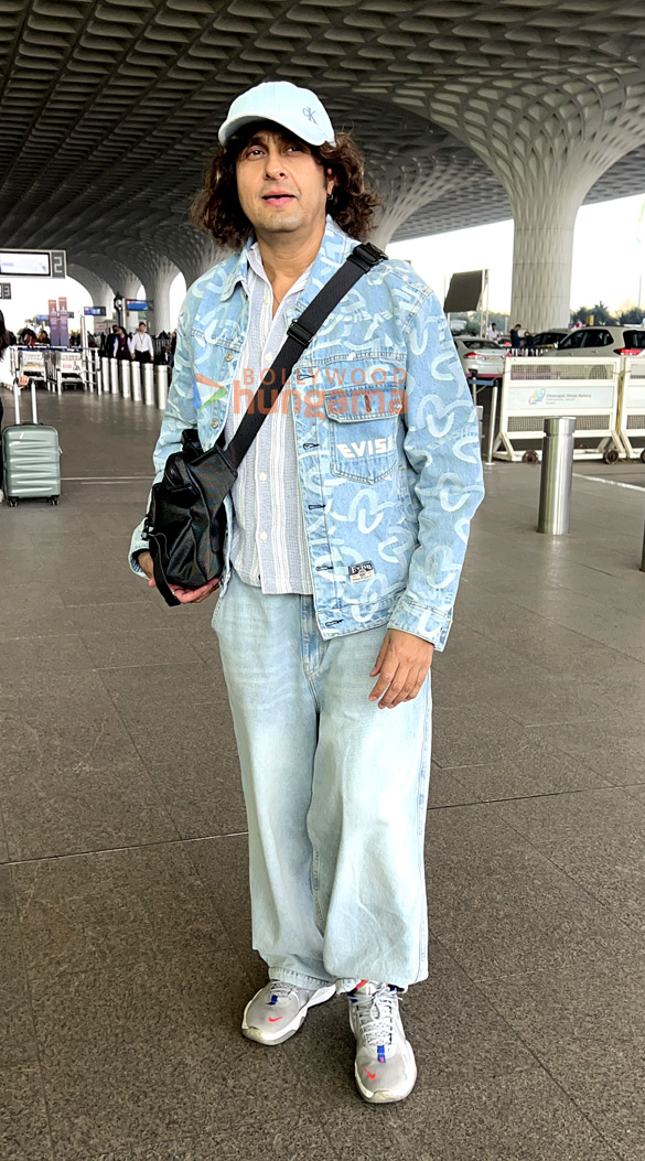 photos arjun kapoor dia mirza shefali jariwala and others snapped at the airport 4