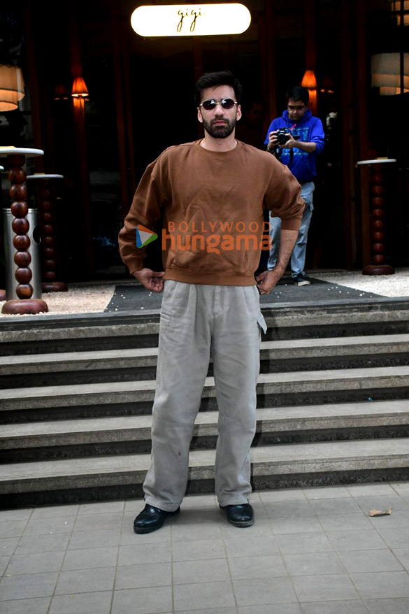photos avinash tiwari snapped at gigi restaurant in bandra 1