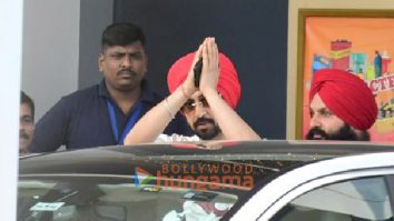 Photos: Diljit Dosanjh snapped at Kalina airport