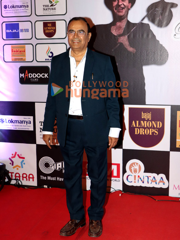photos jeetendra mithun chakraborty johny lever and others attend cintaas fundraiser paying tribute to raj kapoor 38
