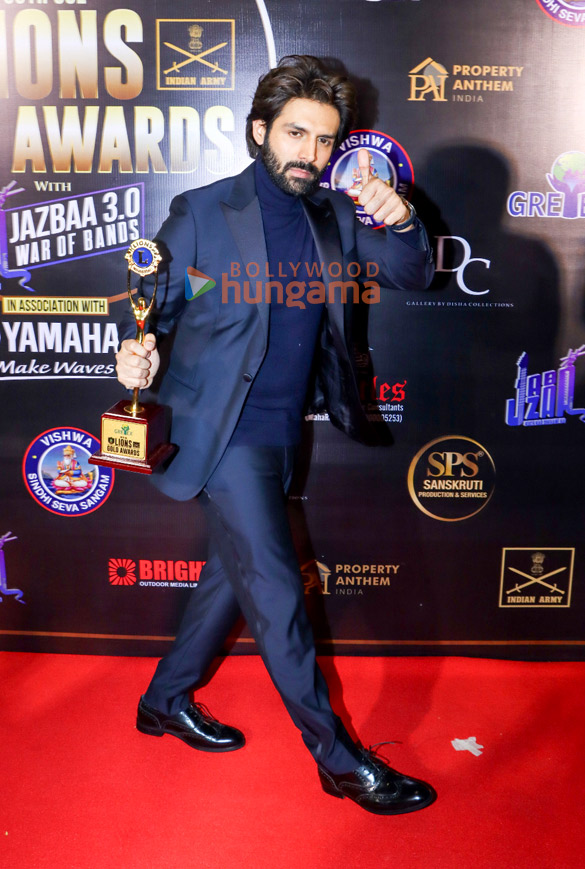 photos kartik aaryan rupali ganguly and others grace the 30th sol lions gold awards 2024 155 1