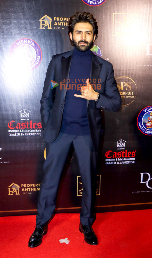 photos kartik aaryan rupali ganguly and others grace the 30th sol lions gold awards 2024 155 14