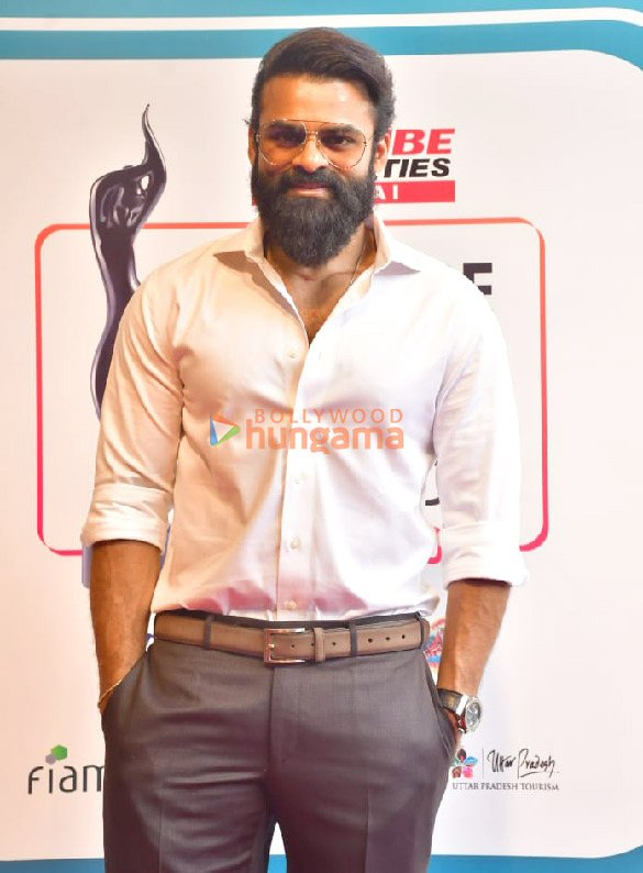 photos lakshya ahsaas channa shriya pilgaonkar and others attend the filmfare ott awards 2024 13