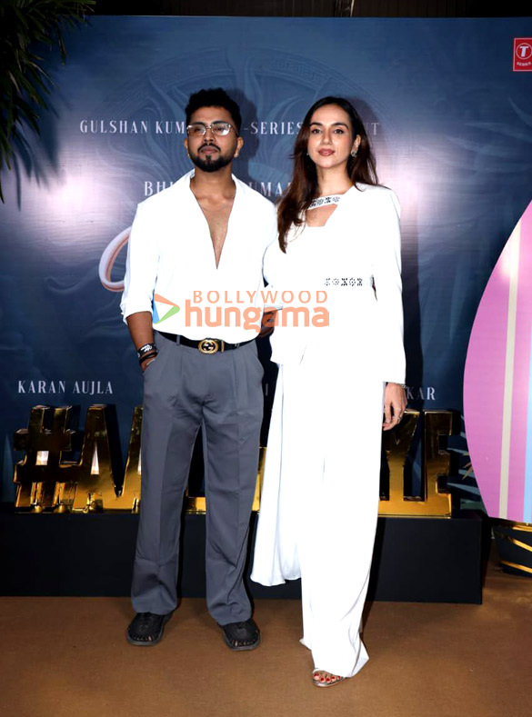photos mannara chopra bhushan kumar and others grace the launch of music video aaye haaye 5