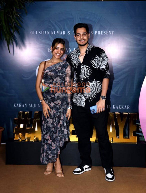 photos mannara chopra bhushan kumar and others grace the launch of music video aaye haaye 6