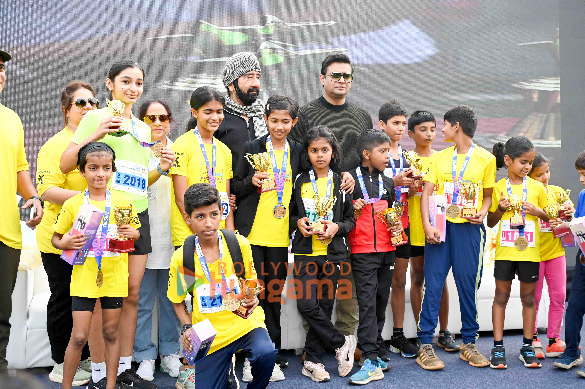 Photos: R Madhavan and others were snapped at the Bawa Juhu Juniorthon 2024 in Juhu