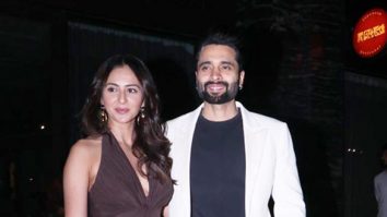 Photos: Rakul Preet Singh, Jackky Bhagnani, Riteish Deshmukh, Genelia Deshmukh and others snapped in Bandra