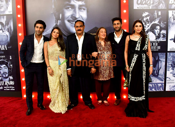 photos ranbir kapoor alia bhatt kareena kapoor khan and others grace raj kapoors 100th anniversary 10334 19