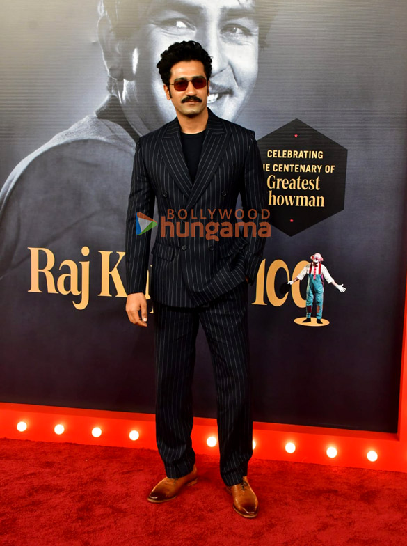 photos ranbir kapoor alia bhatt kareena kapoor khan and others grace raj kapoors 100th anniversary 10334 7