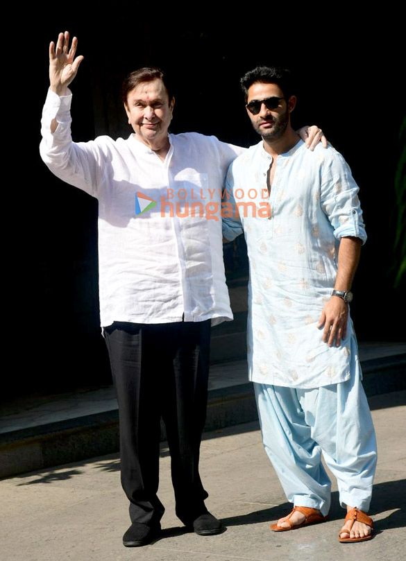 photos randhir kapoor and armaan jain snapped in bandra 2