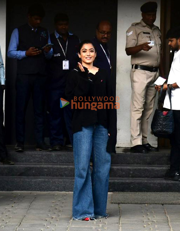 photos rashmika mandanna snapped at kalina airport 2