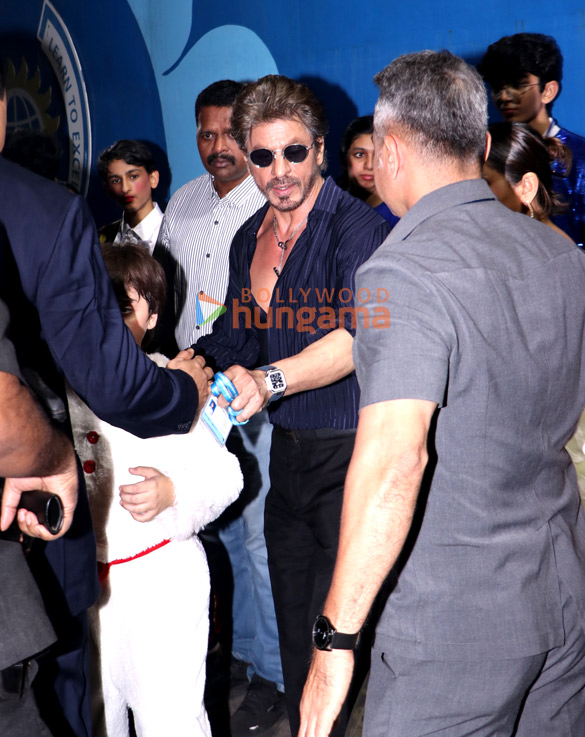 photos shah rukh khan suhana khan karan johar and others snapped attending the dhirubhai ambani school annual day function 5