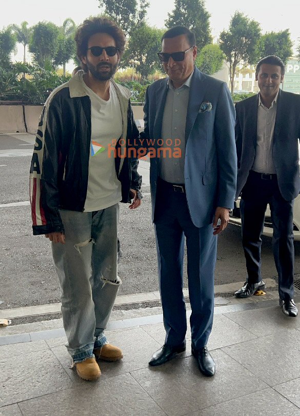 photos sonam kapoor ahuja kartik aaryan and others snapped at the airport 8