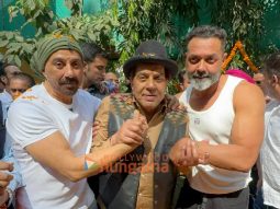 Photos: Sunny Deol and Bobby Deol celebrate father Dharmendra’s 89th birthday at his residence