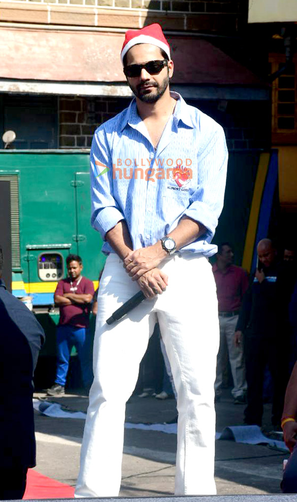 photos varun dhawan atlee kumar and murad khetani snapped promoting baby john as st andrew school 6