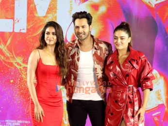 Photos: Varun Dhawan, Keerthy Suresh, Wamiqa Gabbi and others snapped promoting Baby John Photos: Varun Dhawan, Keerthy Suresh, Wamiqa Gabbi and others snapped promoting Baby John
