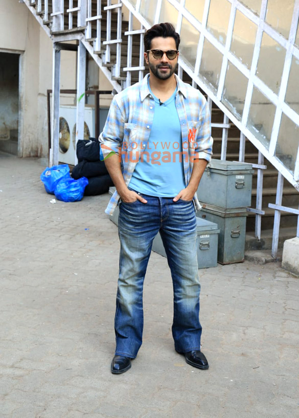 photos varun dhawan and vamiqa gabbi snapped promoting baby john 4