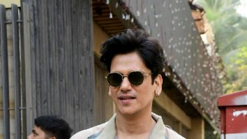 Photos: Vijay Varma snapped outside a restaurant in Bandra