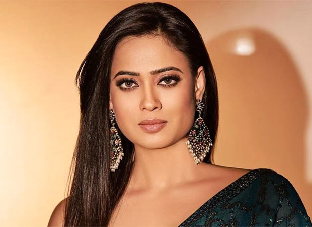 Shweta Tiwari shrugs off third marriage rumors; says, “Har saal meri nayi shadi ho rahi hai”
