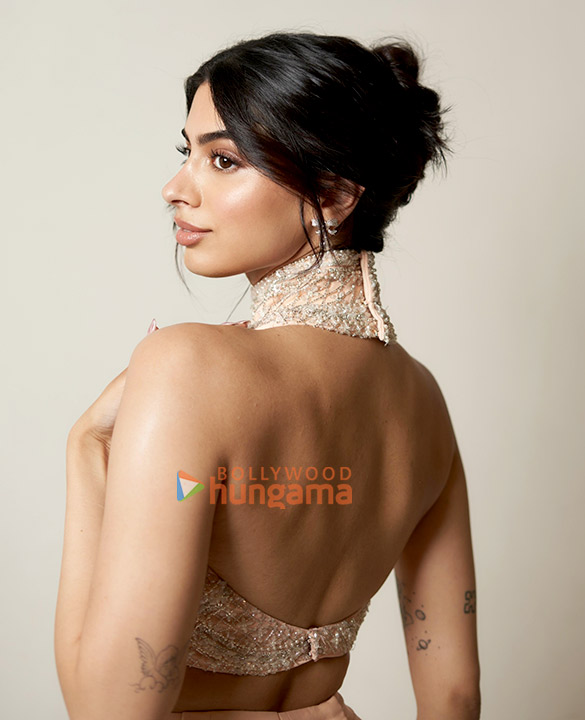 khushi kapoor 2 22