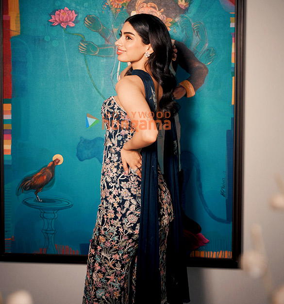 khushi kapoor 3 11