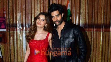 Photos: Aaman Devgan, Rasha Thadani, Abhishek Kapoor and Raveena Tandon snapped promoting Azaad on the sets of Bigg Boss 18