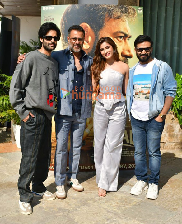 Photos: Aaman Devgan, Rasha Thadani and others snapped promoting Azaad Photos: Aaman Devgan, Rasha Thadani and others snapped promoting Azaad