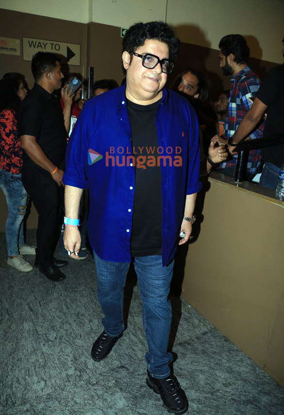 photos akshay kumar twinkle khanna and others grace the premiere of sky force 4