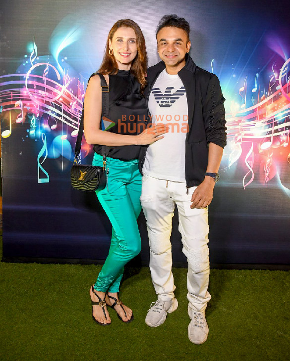 photos celebs attend shibani kashyaps birthday bash 23