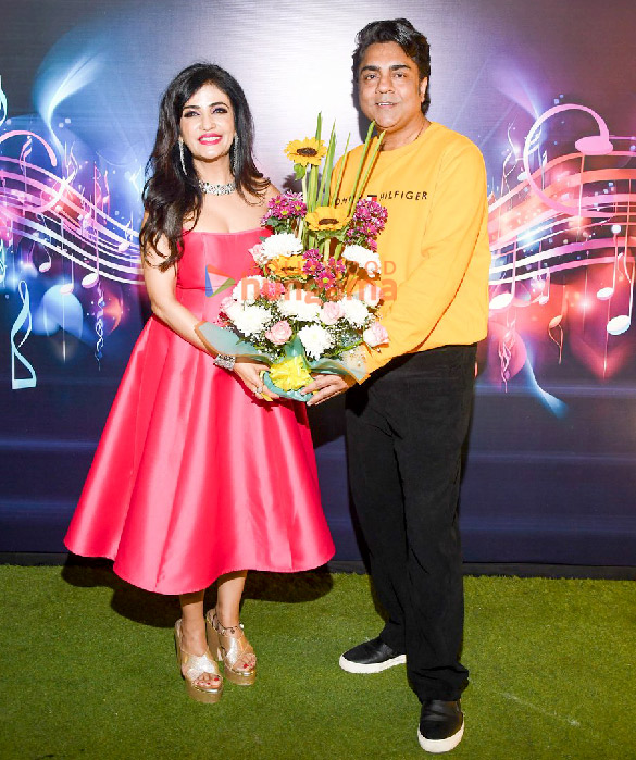 photos celebs attend shibani kashyaps birthday bash 5
