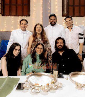 Photos: Genelia and Riteish Deshmukh, Jackie Shroff, Anusha Dandekar and others attend Bombay Parsi Bhonu hosted by Sonam – Shivdutt Das and Luth – Damania families