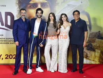 Photos: Kajol, Aaman Devgan, Rasha Thadani and others grace the premiere of Azaad Photos: Kajol, Aaman Devgan, Rasha Thadani and others grace the premiere of Azaad