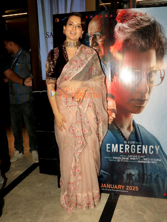 photos kangana ranaut and chief minister devendra fadnavis attend the special screening of emergency 5