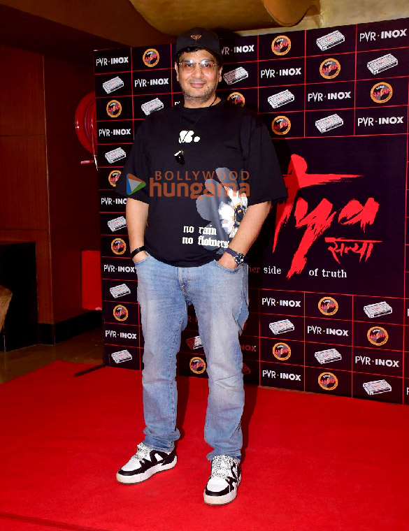 photos manoj bajpayee urmila matondkar anurag kashyap and others attend satyas re release event 7
