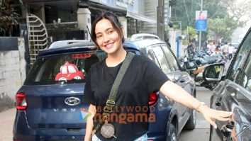 Photos: Neha Sharma snapped outside a salon in Bandra