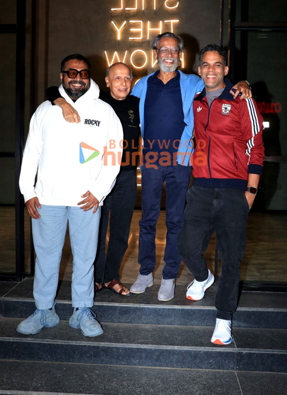 photos ranbir kapoor ananya panday and others grace the special screening of black warran 17
