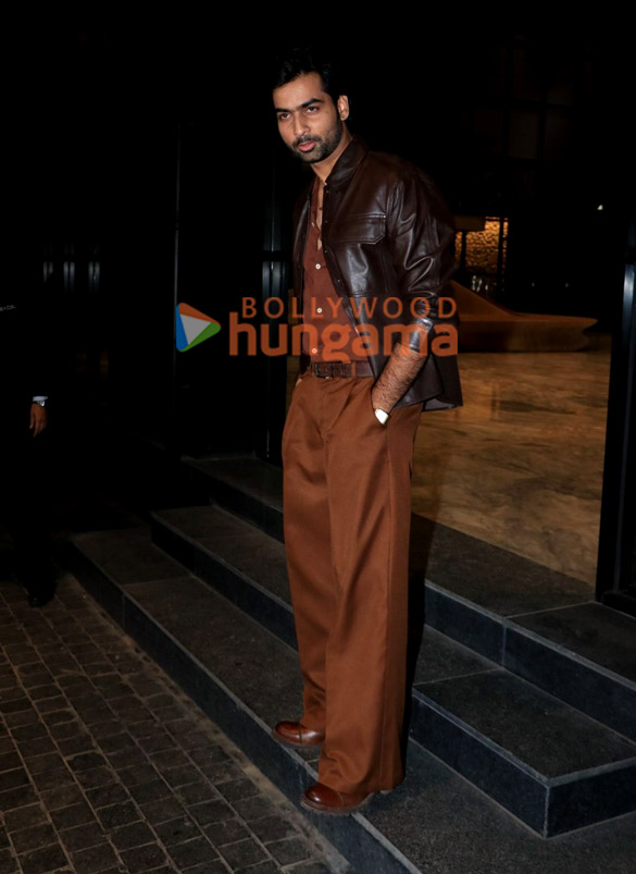photos ranbir kapoor ananya panday and others grace the special screening of black warran 8