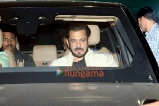 Photos: Salman Khan, Akshay Kumar, Twinkle Khanna, Iulia Vantur and Diljit Dosanjh snapped at Kalina airport