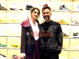 Photos: Sonam Kapoor Ahuja and Anand Ahuja snapped at an event